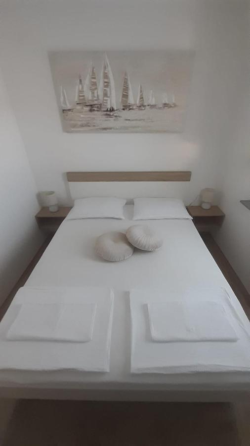 Apartmani Lucija 포블랴나 외부 사진